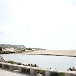 펜션 Canas House - Al 아레이아 브랑카